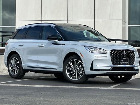 New 2026 Lincoln Corsair Grand Touring image 1