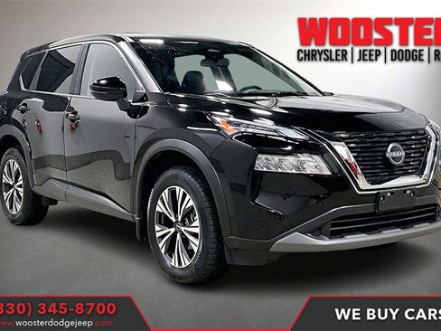 Used 2023 Nissan Rogue SV image 1