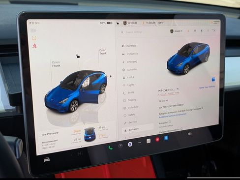 Used 2022 Tesla Model Y Performance image 25