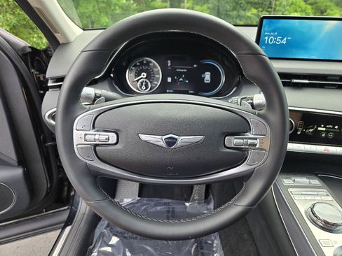 Used 2025 Genesis GV70 2.5T w/ Select Package AWD/4WD image 17