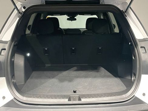 Used 2026 GMC Terrain Elevation image 5