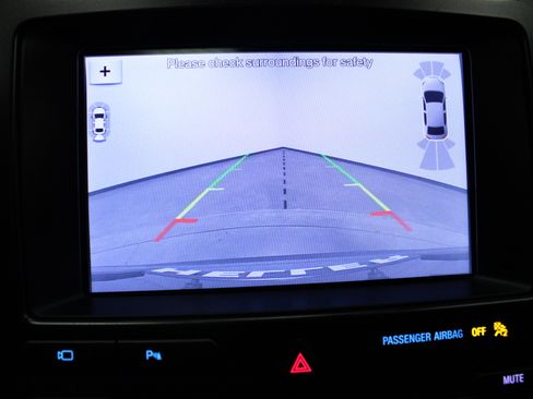 Used 2019 Ford Explorer Sport image 30