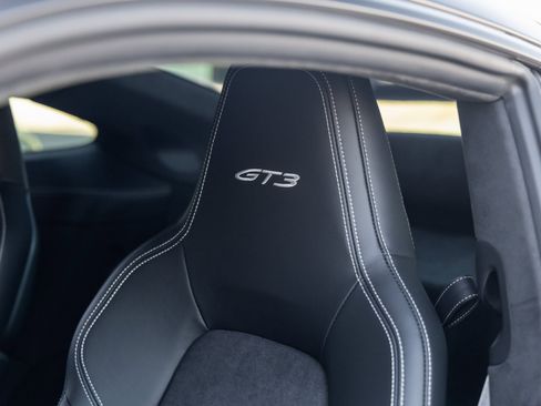 Certified 2026 Porsche 911 GT3 image 34