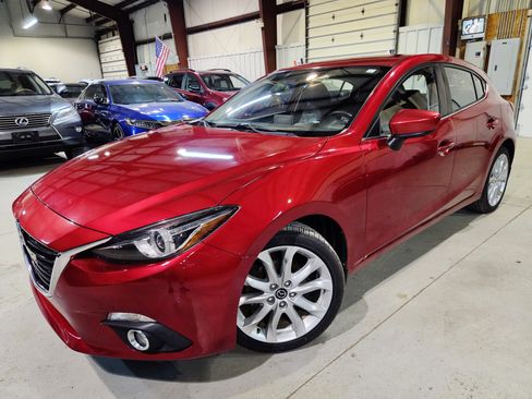 Used 2014 MAZDA MAZDA3 s Touring FWD image 1