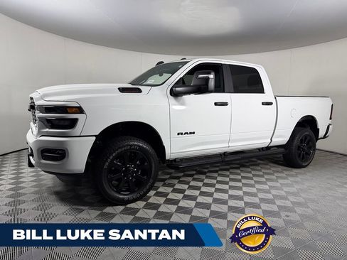 Used 2025 RAM 2500 Big Horn AWD/4WD image 1