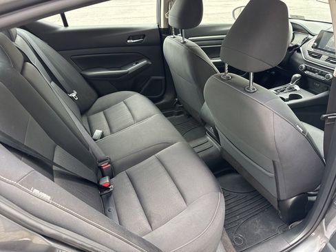 Used 2022 Nissan Altima 2.5 SV image 14