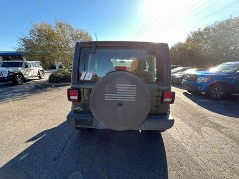 Used 2024 Jeep Wrangler Sport image 8