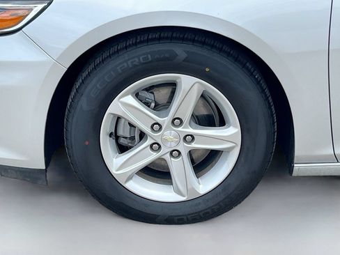 Used 2020 Chevrolet Malibu LS FWD image 28