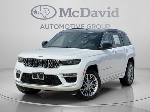 Used 2023 Jeep Grand Cherokee Summit w/ Adv Protech Group IV RWD image 2