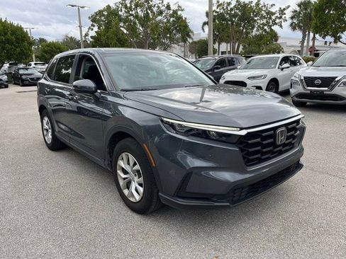 Used 2023 Honda CR-V LX image 1