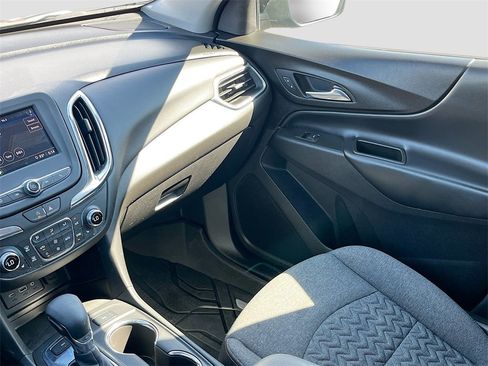 Used 2024 Chevrolet Equinox LT w/ LPO, Floor Liner Package image 23