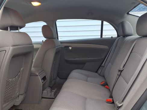 Used 2009 Chevrolet Malibu LS image 9