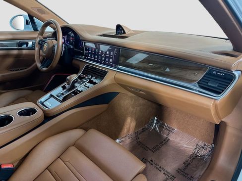 Used 2023 Porsche Panamera Platinum Edition image 26