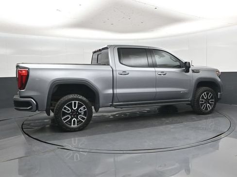 Used 2024 GMC Sierra 1500 AT4 w/ Technology Package AWD/4WD image 33