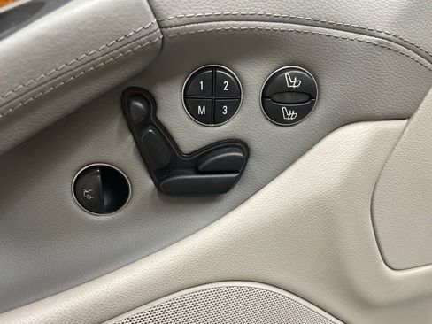 Used 2007 Mercedes-Benz SL 550 image 24