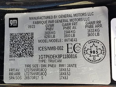 Used 2023 GMC Canyon AT4 w/ AT4 Premium Package image 30