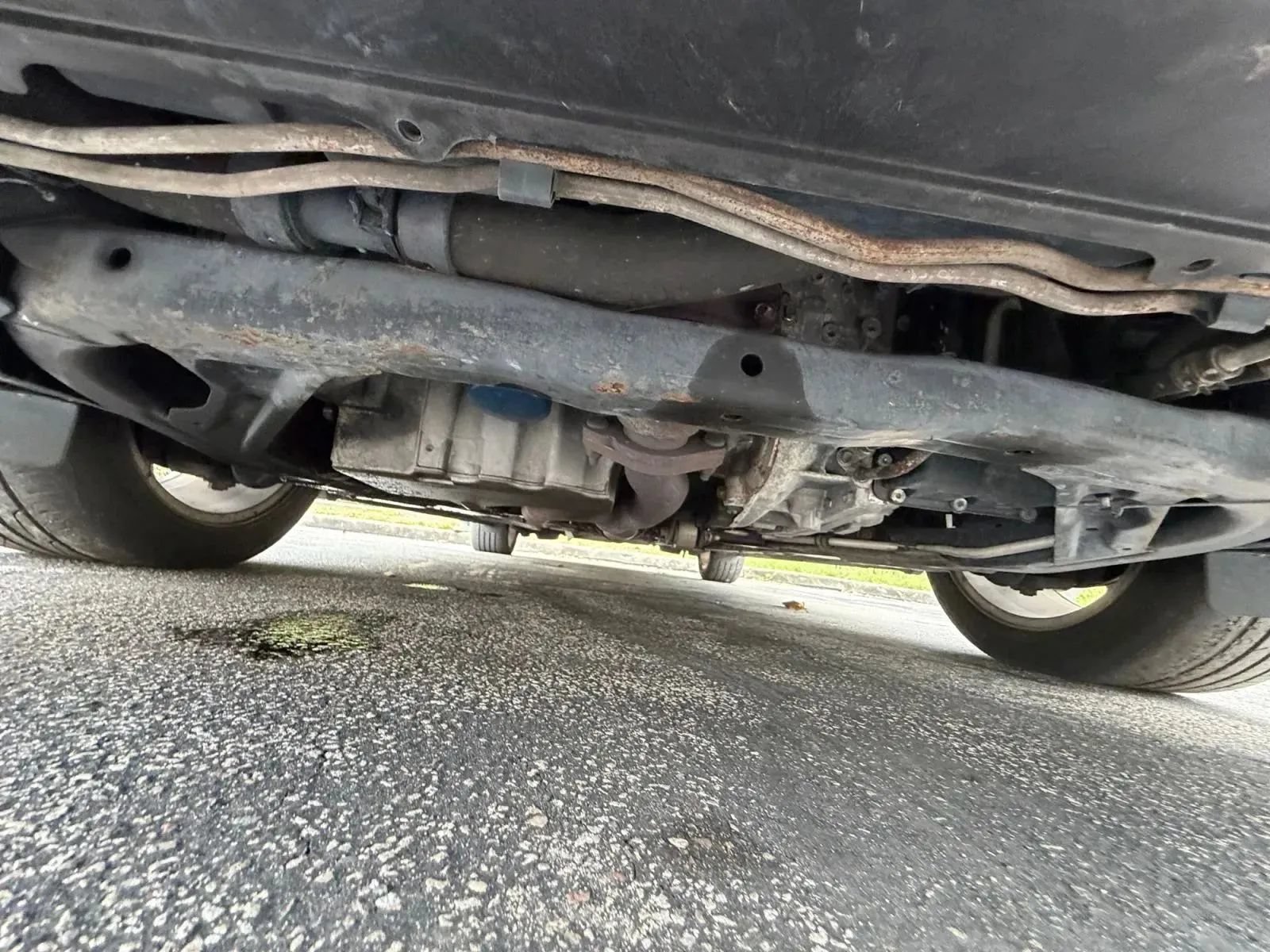 Used 2012 Lincoln MKZ FWD image 24