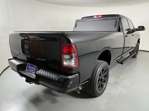 Used 2022 RAM 3500 Big Horn w/ Night Edition AWD/4WD image 8