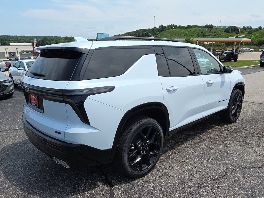 New 2026 Chevrolet Traverse RS FWD image 8