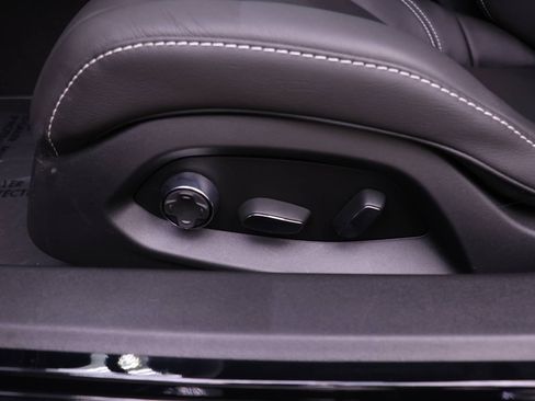 Used 2025 Chevrolet Corvette Z06 w/ Stealth Interior Trim Package image 19