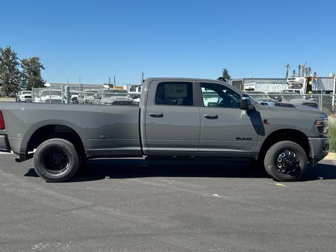 New 2026 RAM 3500 Laramie AWD/4WD image 2