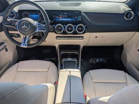 New 2026 Mercedes-Benz GLA 250 image 13