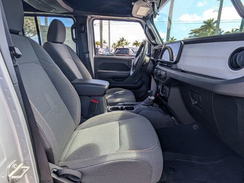 Certified 2024 Jeep Wrangler Sport image 16