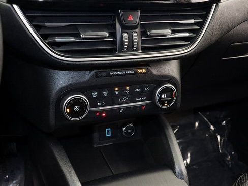 Used 2020 Ford Escape SEL AWD/4WD image 20