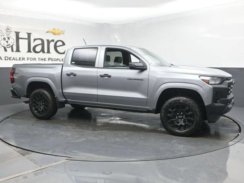 New 2026 Chevrolet Colorado W/T w/ WT Custom Package AWD/4WD image 1
