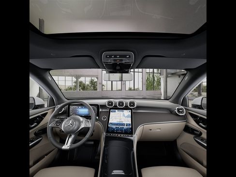 Certified 2026 Mercedes-Benz GLC 350e 4MATIC image 42