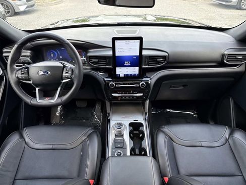 Used 2024 Ford Explorer ST w/ Equipment Group 401A image 19