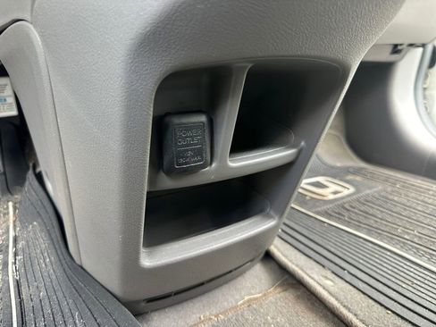 Used 2009 Honda CR-V LX image 18