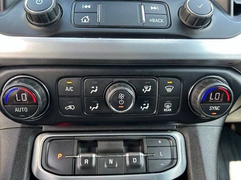 Used 2021 GMC Acadia SLE w/ Driver Convenience Package AWD/4WD image 29