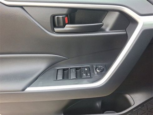 Used 2024 Toyota RAV4 LE image 12