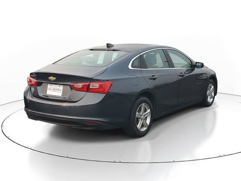Certified 2020 Chevrolet Malibu LS w/ Driver Confidence Package II FWD image 4