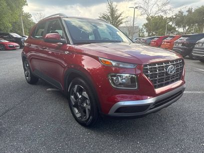 Used 2025 Hyundai Venue SEL