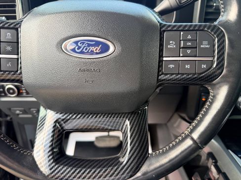 Used 2023 Ford F250 Lariat w/ Lariat Ultimate Package AWD/4WD image 30