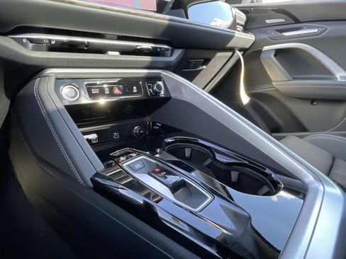 New 2025 Audi Q5 Premium Plus image 30