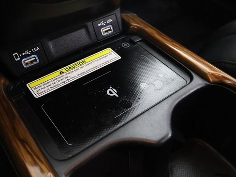 Used 2022 Honda CR-V Touring image 52