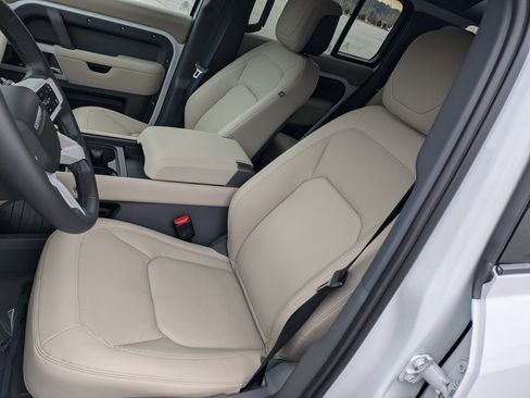 Certified 2024 Land Rover Defender 110 S image 20