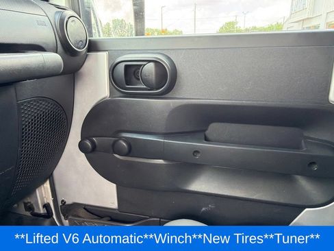 Used 2008 Jeep Wrangler X AWD/4WD image 14