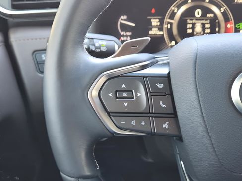 Used 2024 Lexus LX 600 4WD w/ Appearance Package image 48