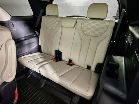 Used 2021 Hyundai Palisade Limited FWD image 30