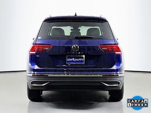 Used 2022 Volkswagen Tiguan SE image 6