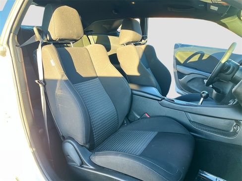 Used 2022 Dodge Challenger R/T image 28