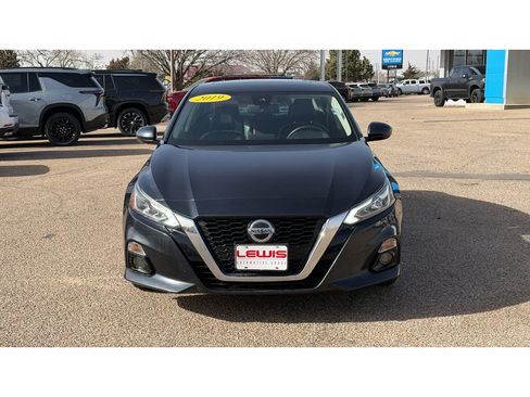 Used 2019 Nissan Altima 2.5 SL image 3