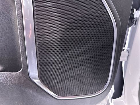 Used 2025 Chevrolet Silverado 2500 LT w/ Convenience Package image 25