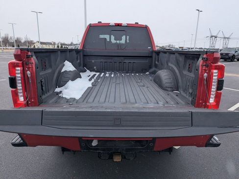 Used 2024 Ford F350 4x4 Crew Cab Super Duty image 17