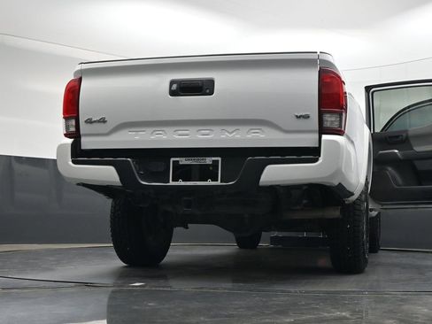 Used 2020 Toyota Tacoma SR5 w/ Technology Package AWD/4WD image 42