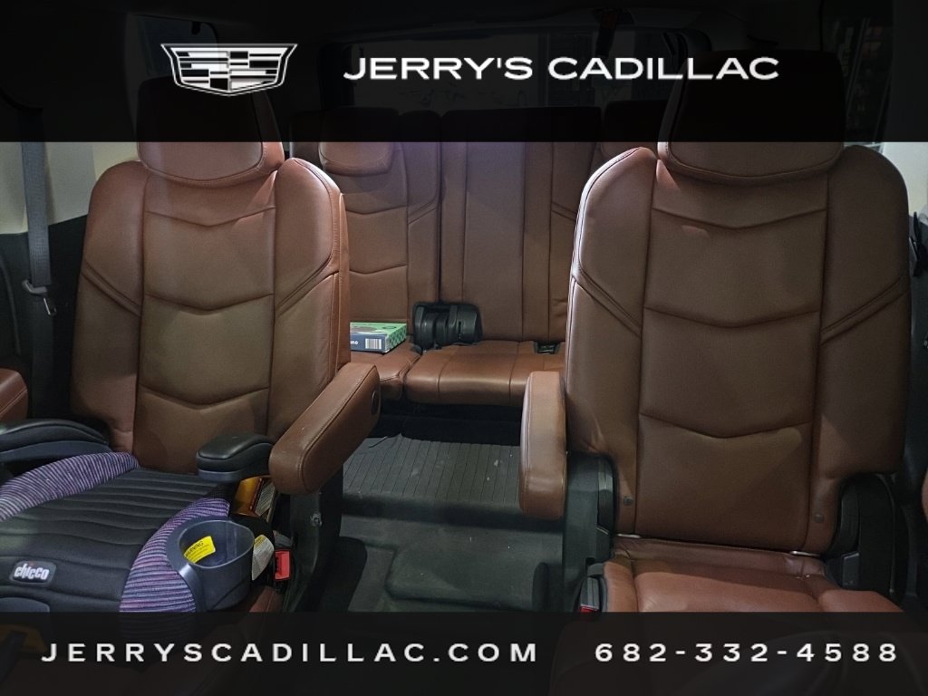 Used 2019 Cadillac Escalade Premium Luxury RWD image 15